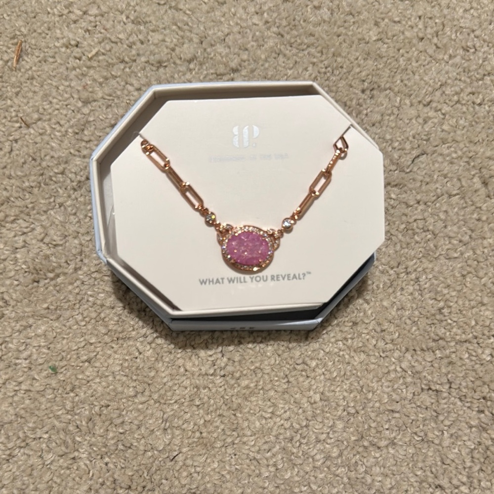 Elegant Pink Stone Gold Necklace